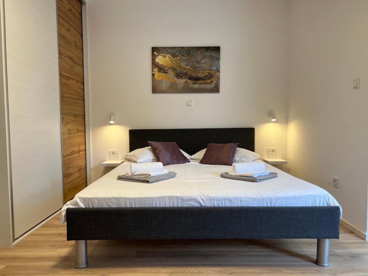 Apartmani Ivelic Супетар Екстериор снимка