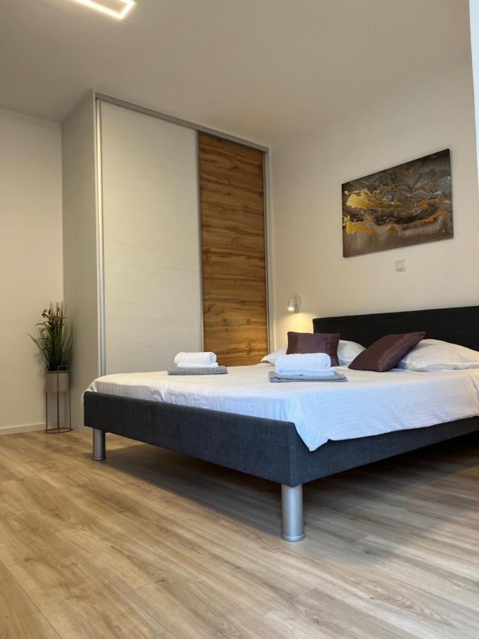 Apartmani Ivelic Супетар Екстериор снимка