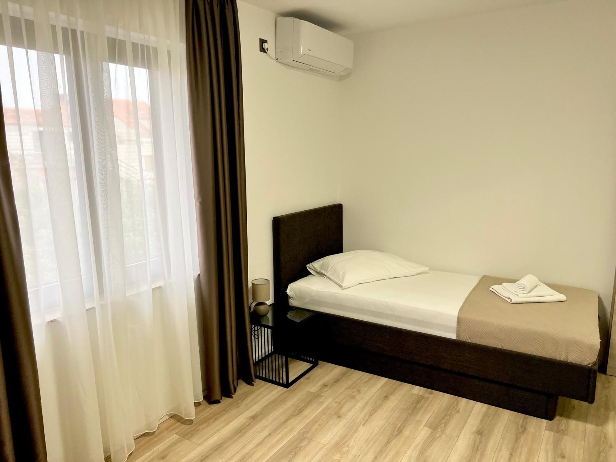 Apartmani Ivelic Супетар Екстериор снимка